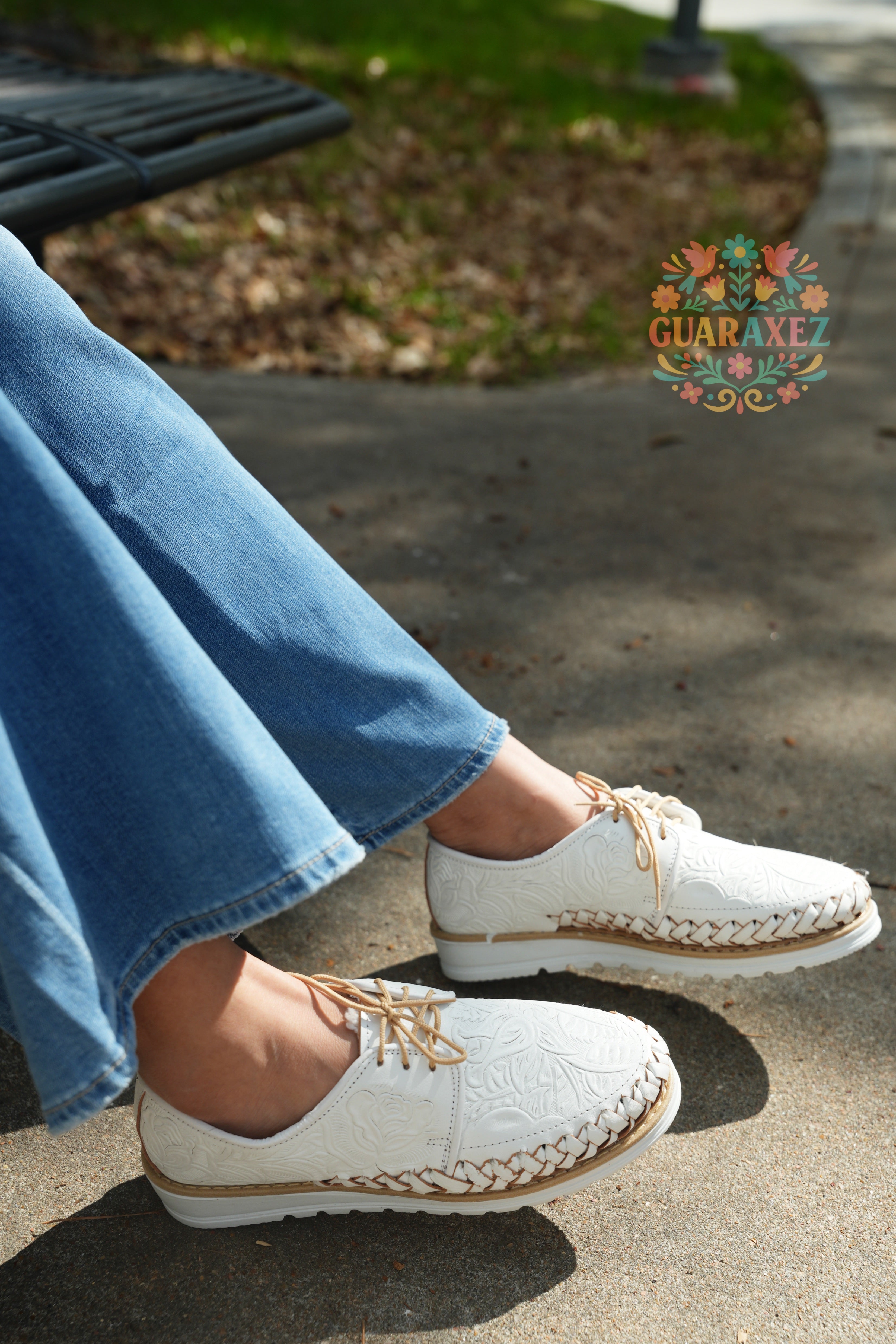 Tijuana Borrego Loafers Huaraches – Guaraxez