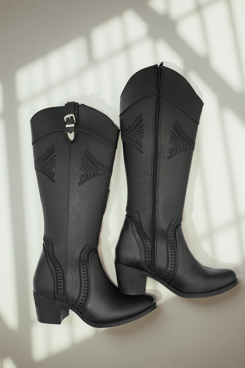 Bota Larga Bordada (892)