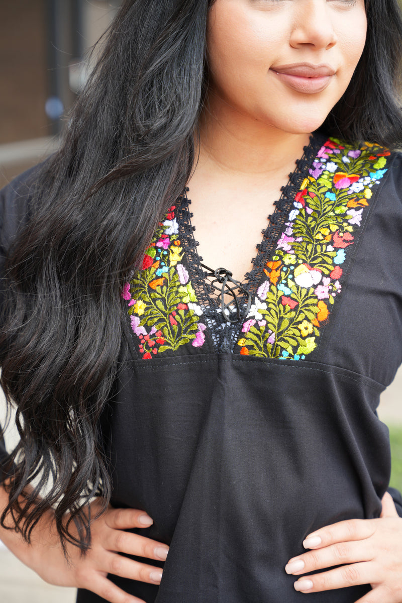 Jassie Mexican Embroidery Blouse