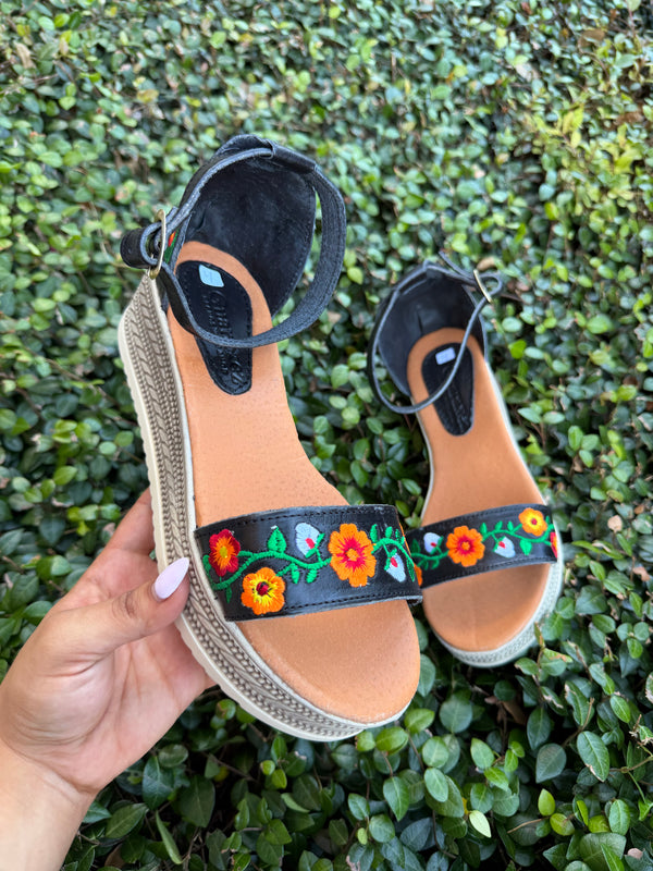 Ximena Embroidered Sandals Black