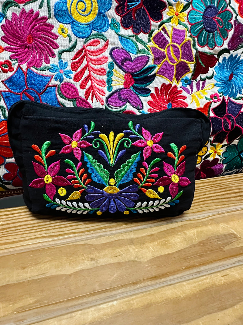 Flores de Colores Make Up Bag