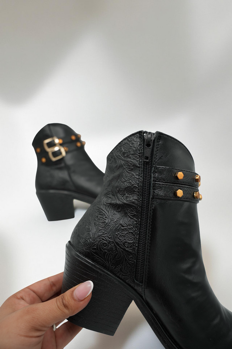 Botin Vaquero (1714)