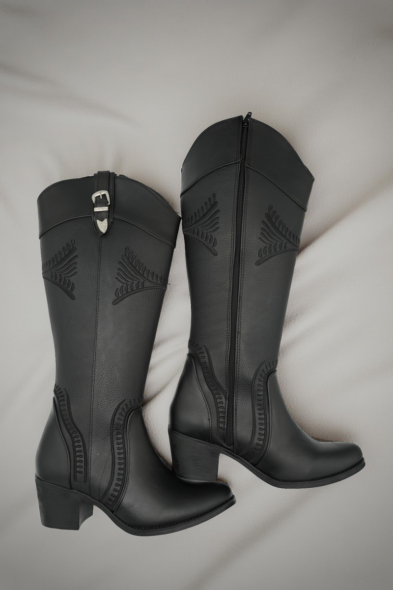 Bota Larga Bordada (892)