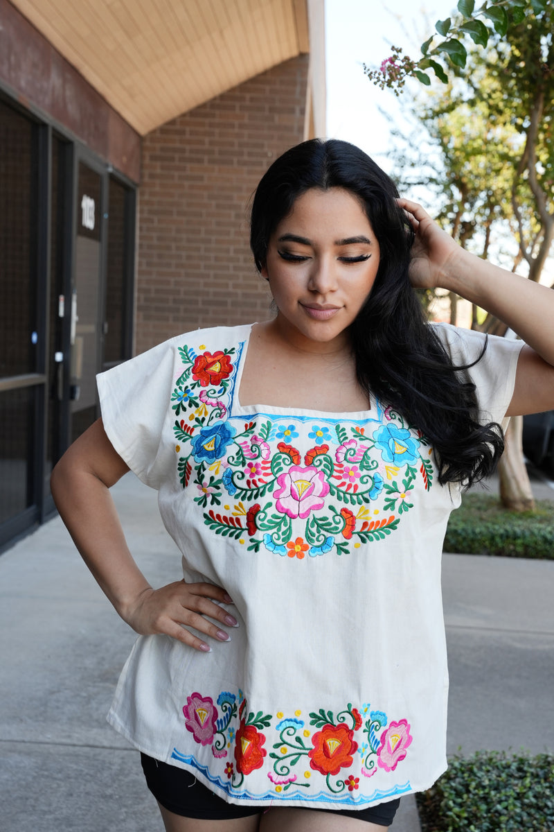 Idania Embroidery Mexican Top