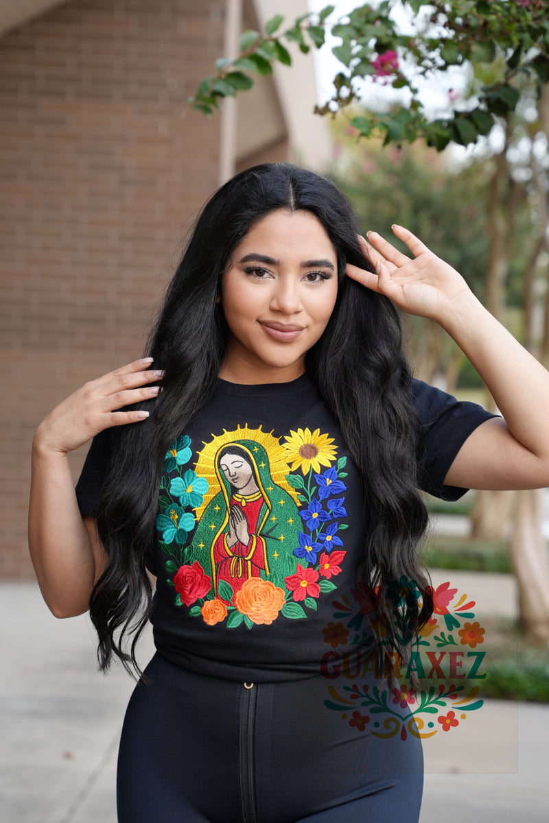 Virgen Flores Tshirt