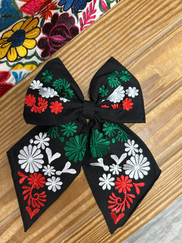 Tricolor Mexican Embroidery Bow