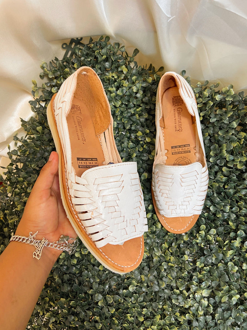 Melissa Huaraches White – Guaraxez