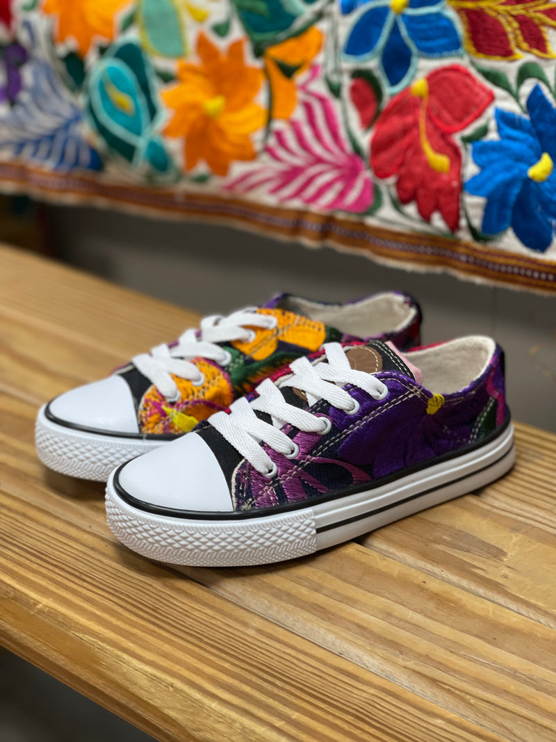 KIDS EMBROIDERY SNEAKERS