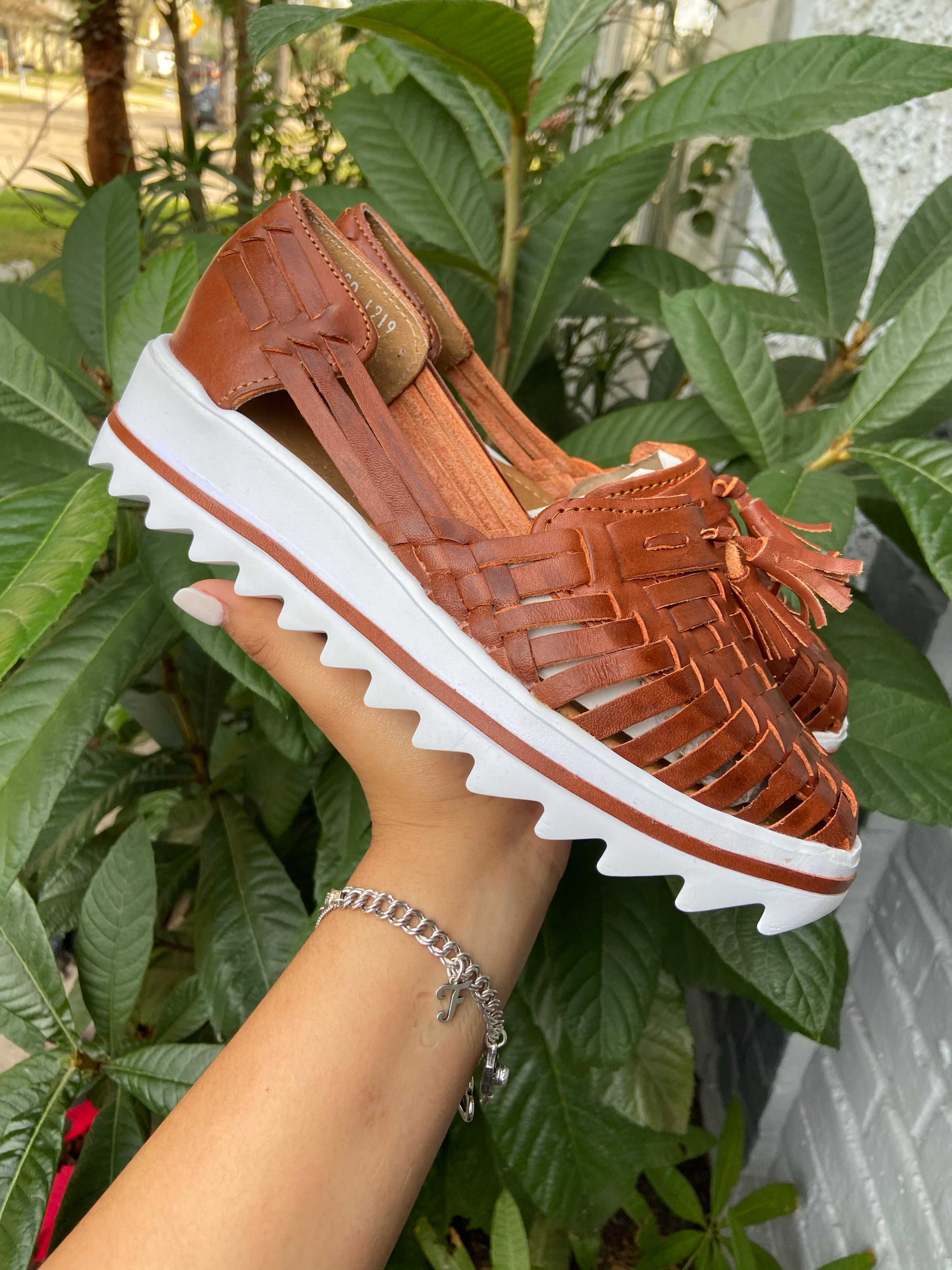 メキシコ製 スウェードレザーポンチョ フラワー柄 メゾン マルジェラ MAISON MARGIELA S57WQ0188 P3827 レザー
