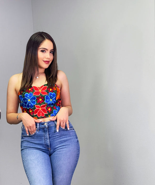 Linda Embroidery Top